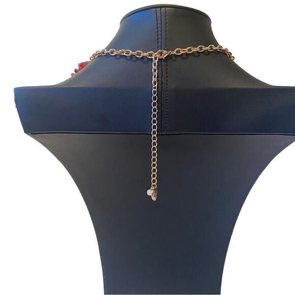 Betsey Johnson Sparkly Green & Red Mini Gummy Bear Charm Necklace. - Picture 5 of 6